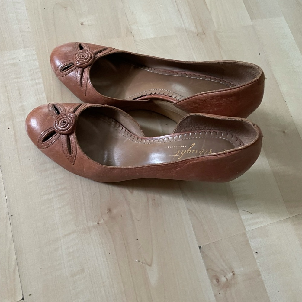 Wedge tan shoes size 7 1/2. Made in Brazil.